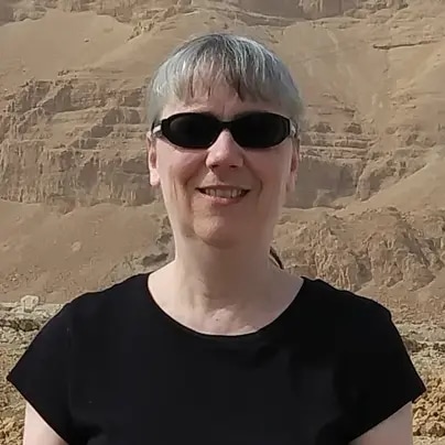 Holly Rubin