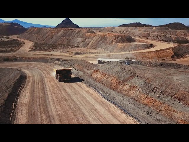 Watch Komatsu recommends Private Wireless for Autonomous Haulage Systems on YouTube.
